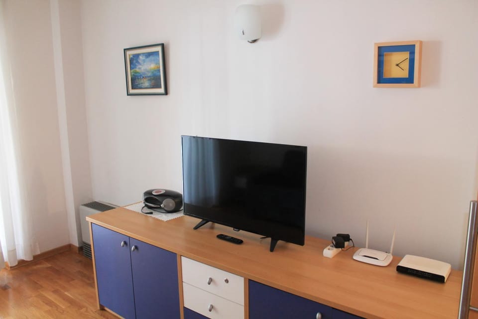 TV and multimedia, Living room