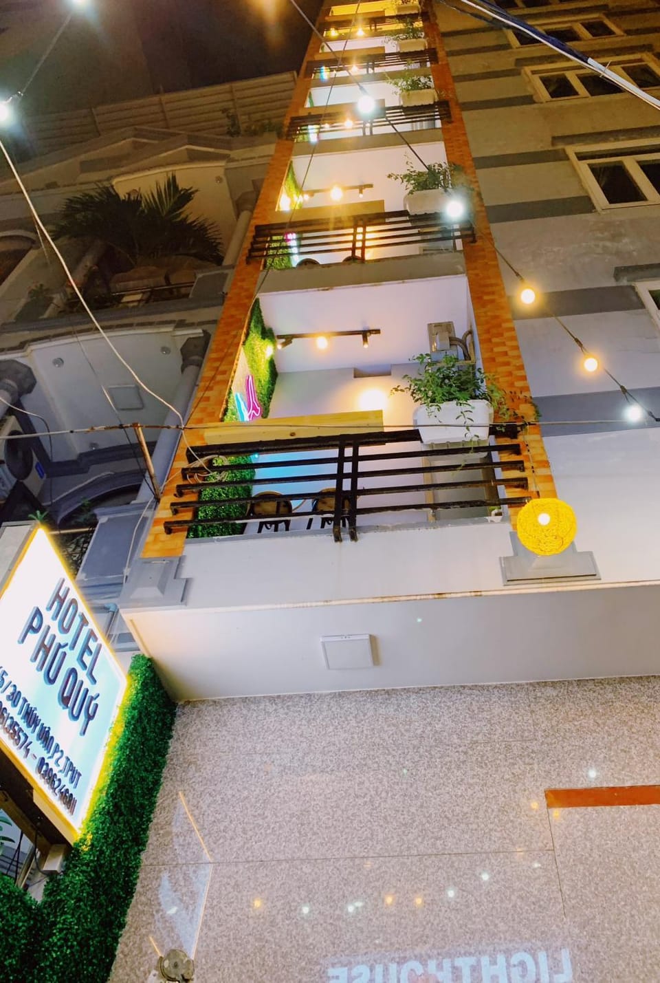 Property building, Night, View (from property/room), Balcony/Terrace