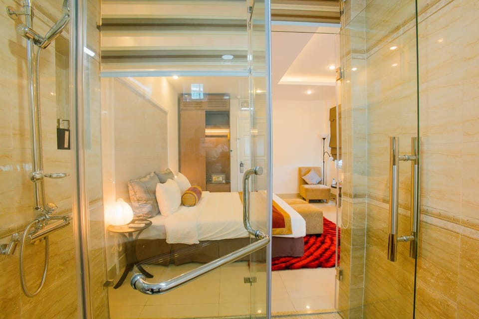 Bathroom, Photo of the whole room