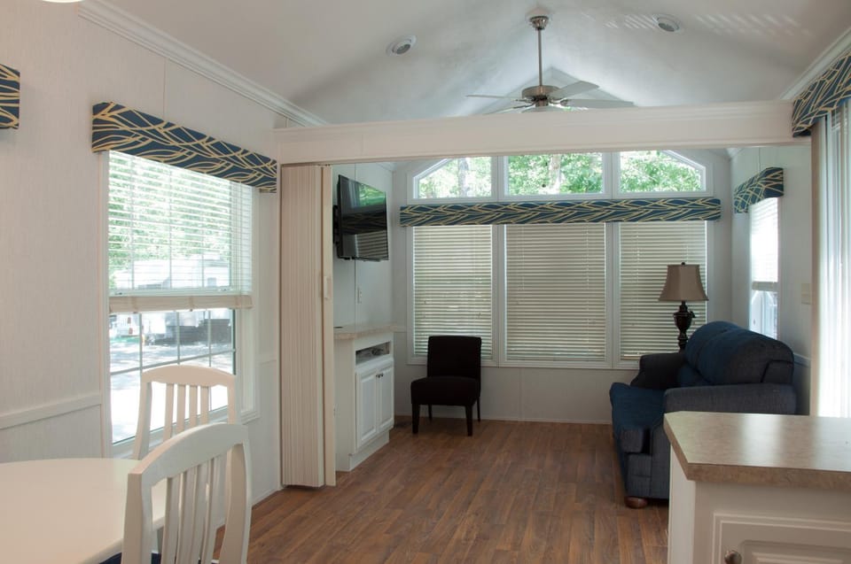 Sea Pines Loft Cottage 7 Campground/ 
RV Resort in Middle Township