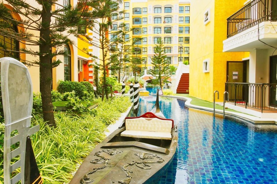 Patio, Garden, Decorative detail, Pool view, Swimming pool