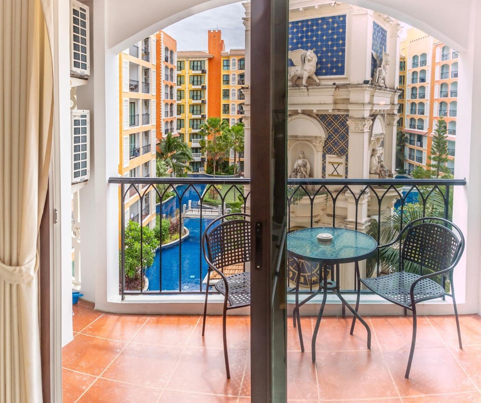 View (from property/room), Pool view, Swimming pool