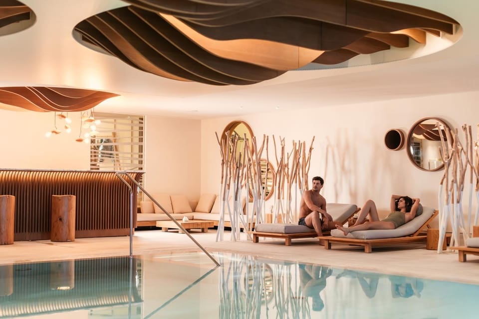 Spa and wellness centre/facilities, Swimming pool