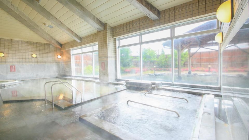 Bathroom, Public Bath