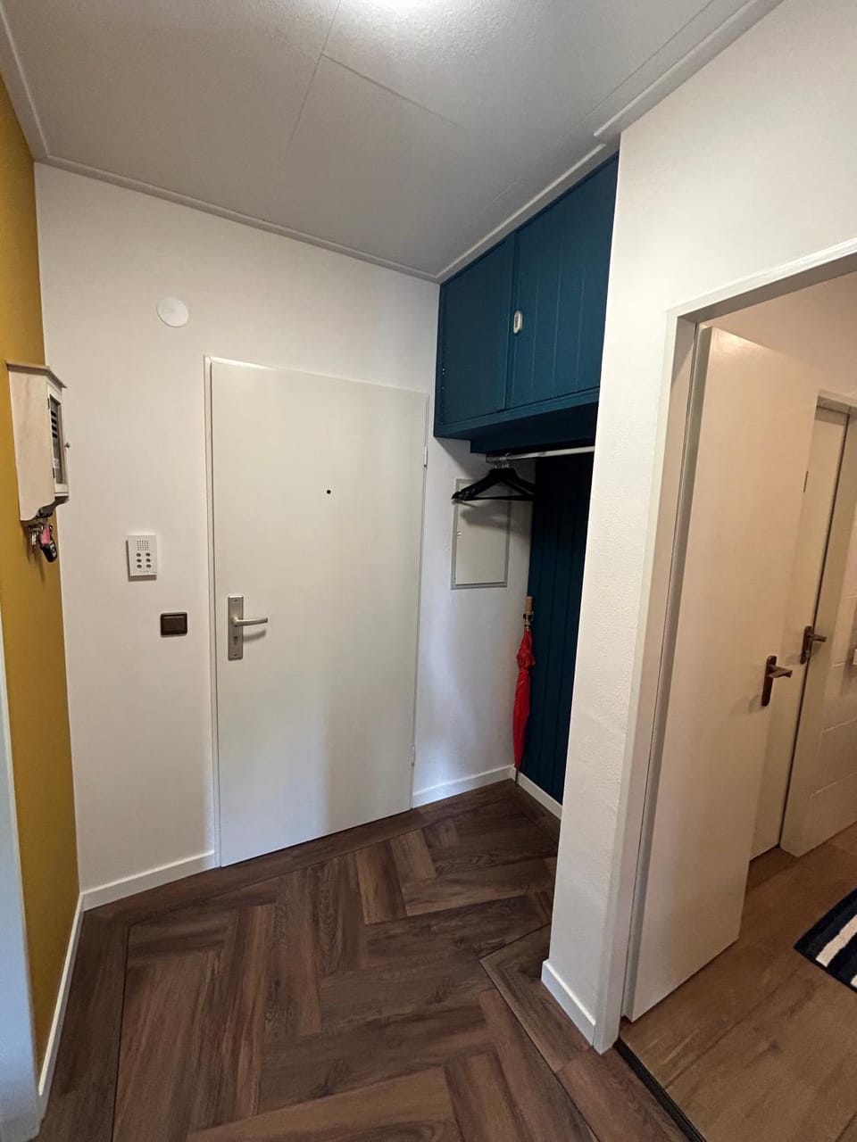 wardrobe