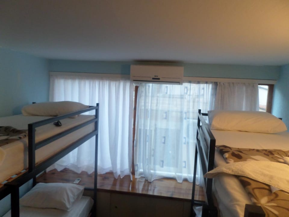bunk bed