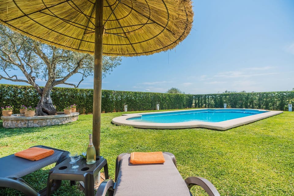 Garden, Swimming pool