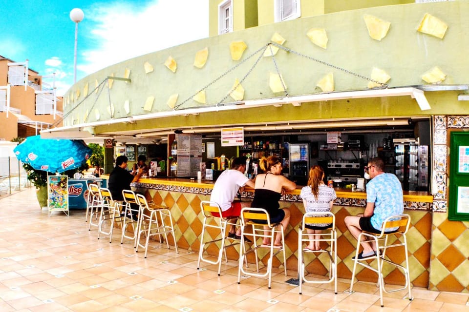 Lounge or bar