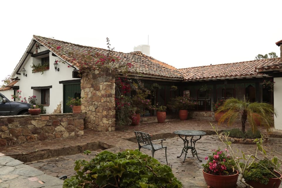 Facade/entrance, Garden, Balcony/Terrace, Garden view