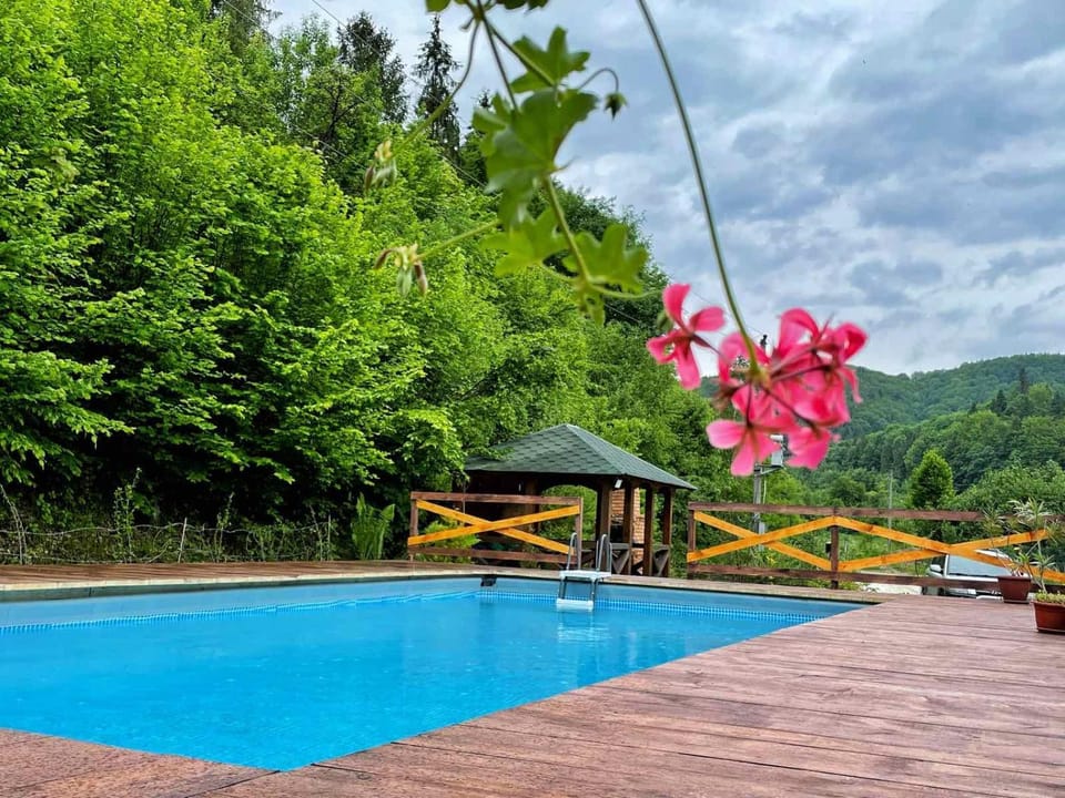 Villa Na uzlissi Villa in Romania