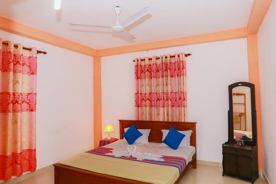 Bed, Photo of the whole room