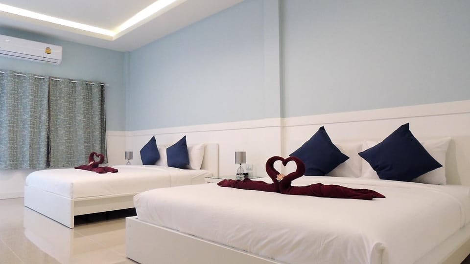 Bed, Bedroom, air conditioner