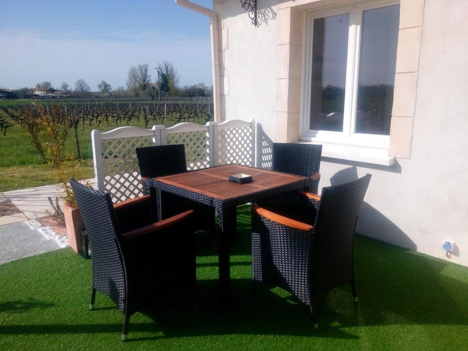 Property building, Garden