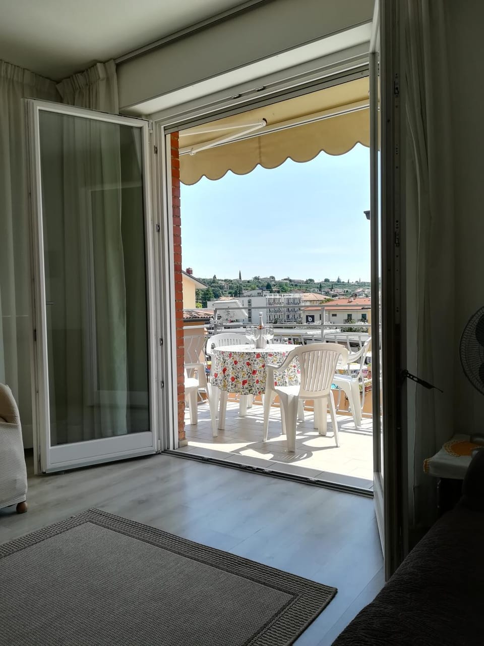 Balcony/Terrace, City view