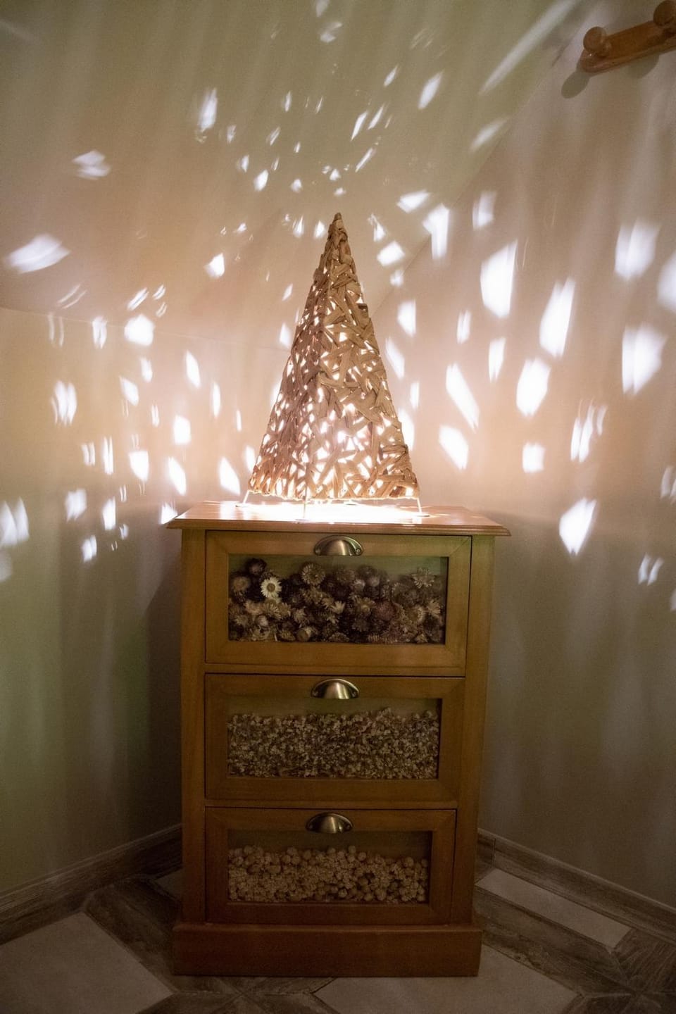 Decorative detail, Bedroom