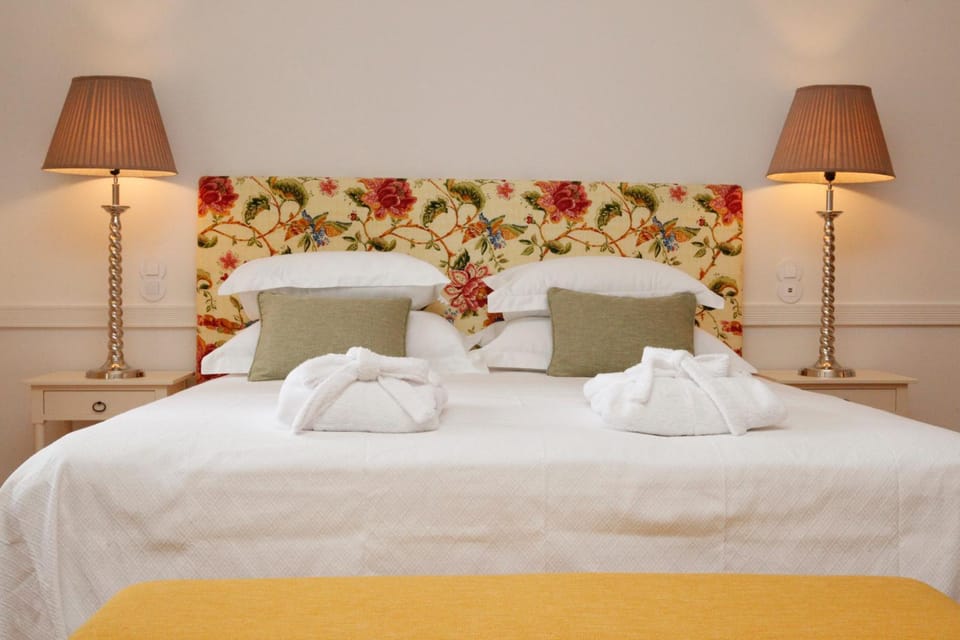 Photo of the whole room, Decorative detail, Bedroom