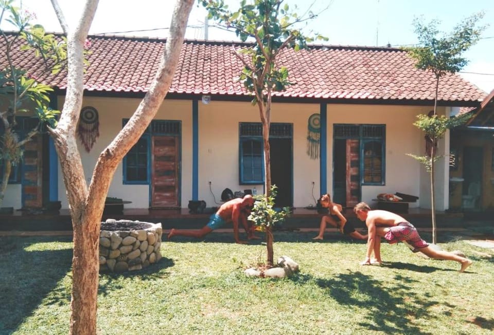 Damuh Guest House Bed and Breakfast in Sukawati