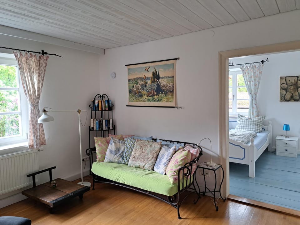 Living room, Bedroom