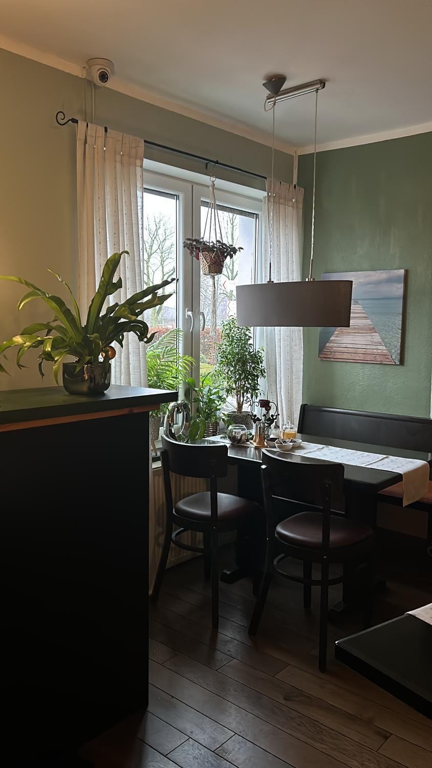 Dining area, Breakfast