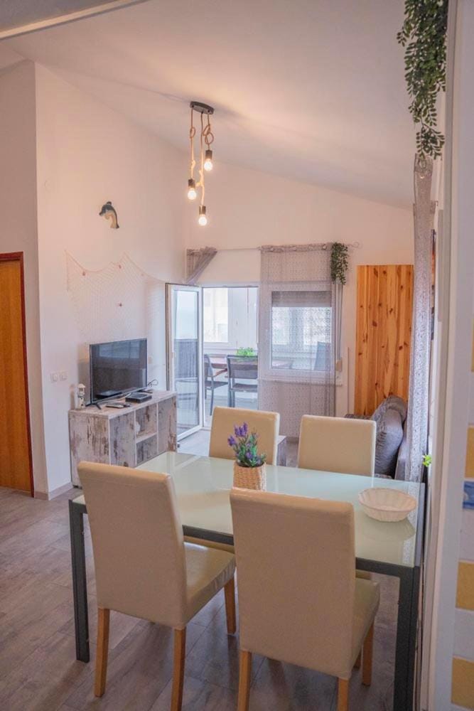 Bobovik Tengerpartivilla Apartment in Zadar County