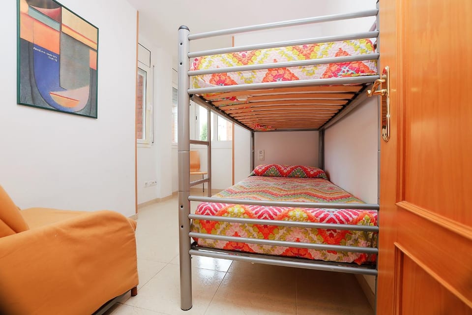bunk bed