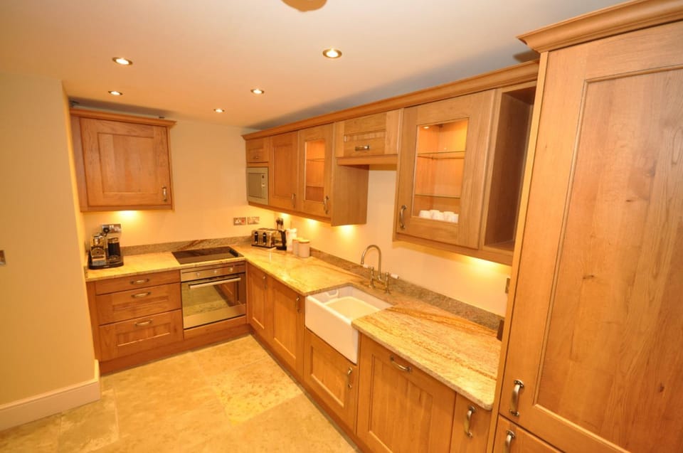 Coffee/tea facilities, Kitchen or kitchenette