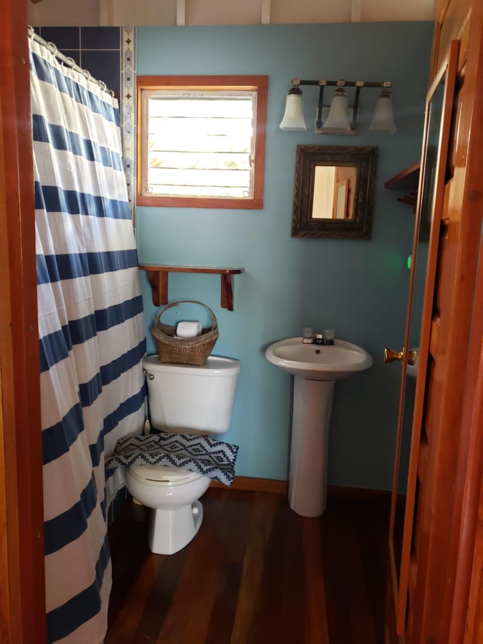 Carolyn's Other House- Gold Standard Certified House in Belize District