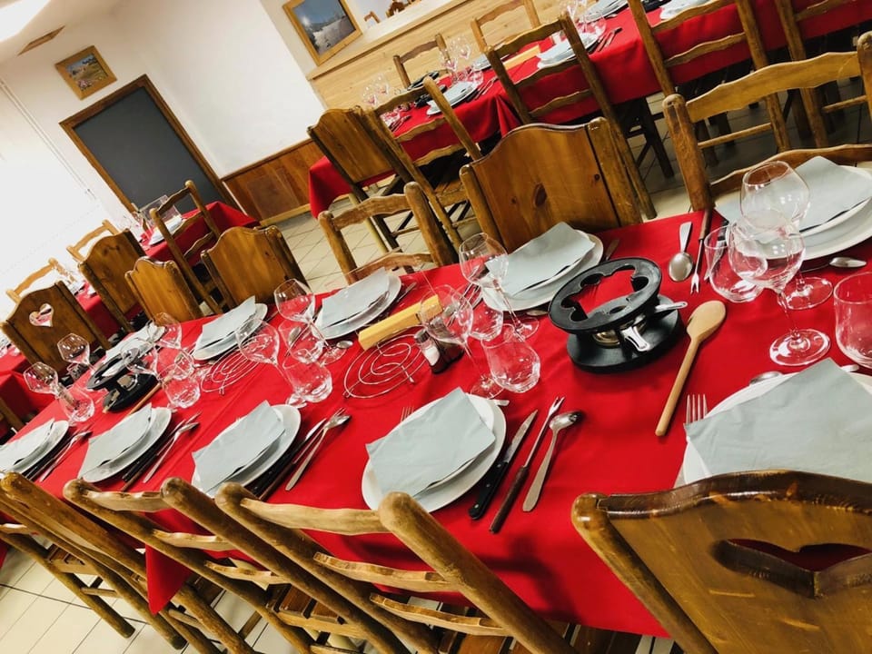 Food and drinks, Banquet/Function facilities
