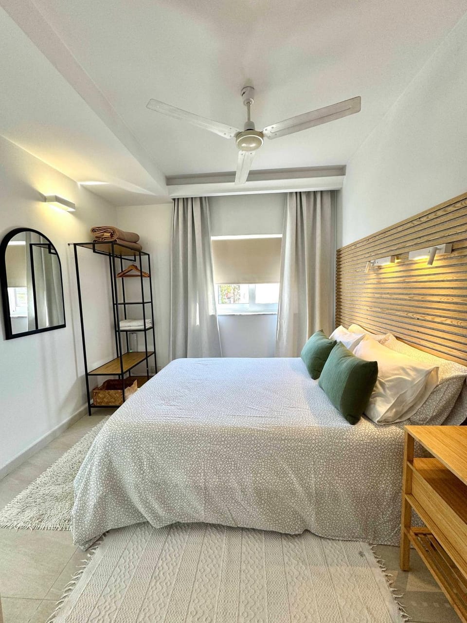 Bed, Bedroom, wardrobe