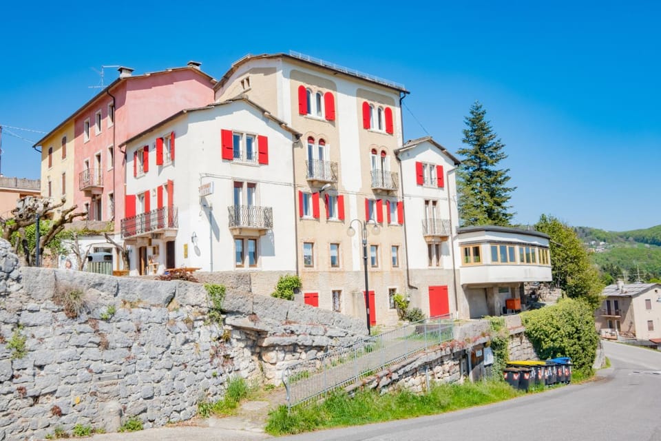Property building, Day, Natural landscape