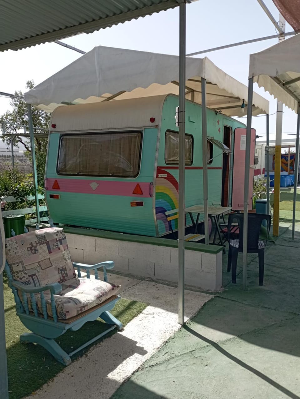 Caravanas y habitaciones para relajarse Country House in Costa Blanca