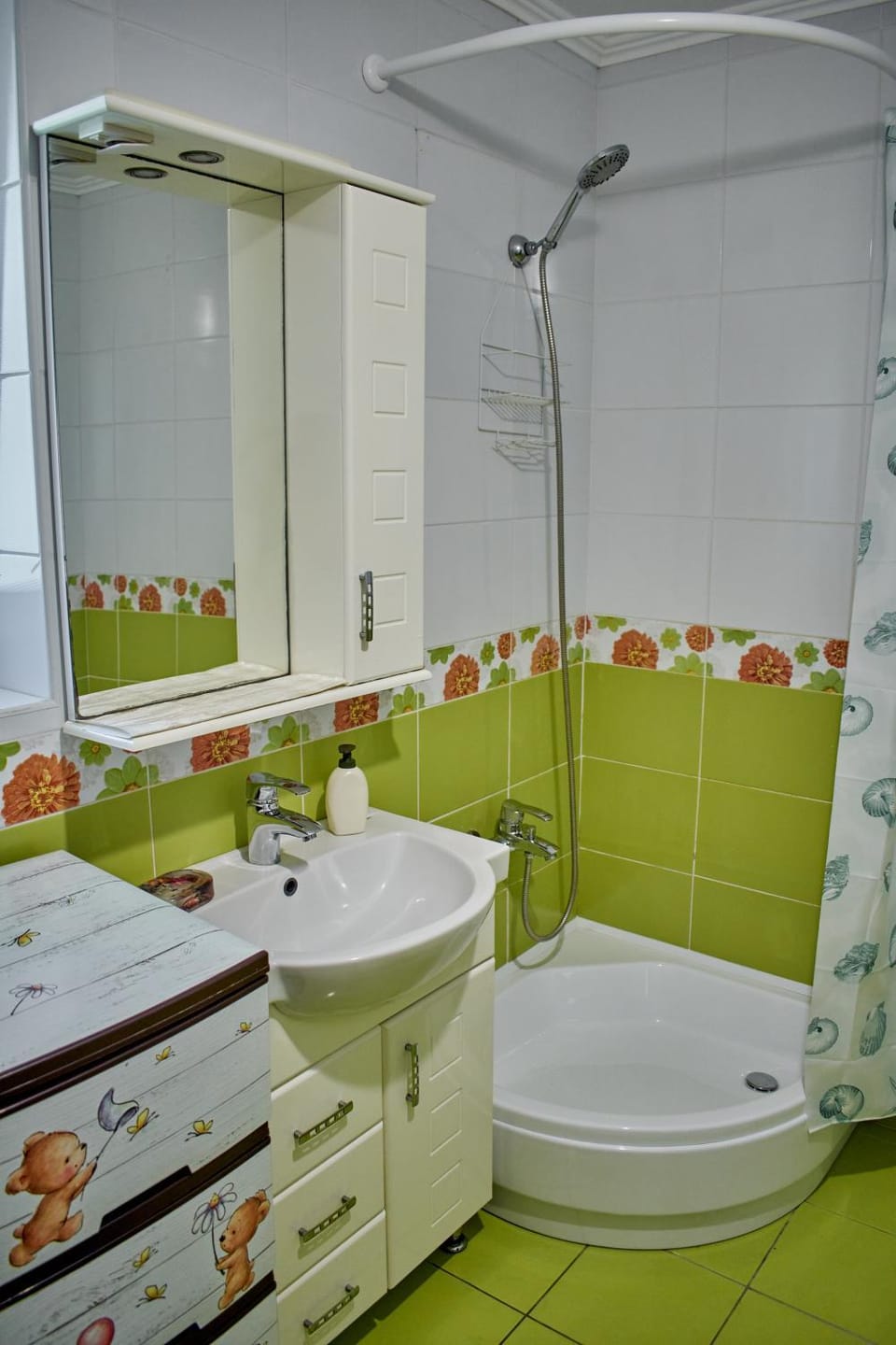 Shower, Toilet, Bath