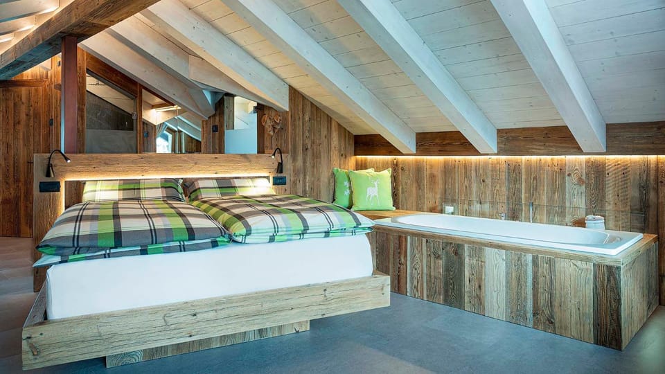 Chalet Mott Apartment in Canton of Grisons