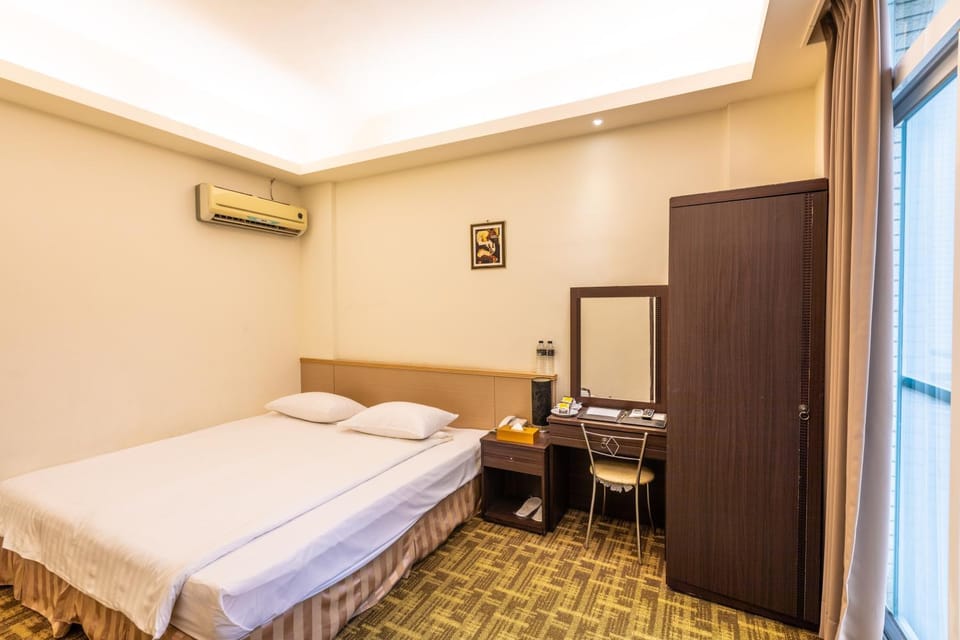 Moon Villa Hotel in Kaohsiung