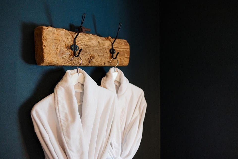 Bathroom, Decorative detail, Bedroom