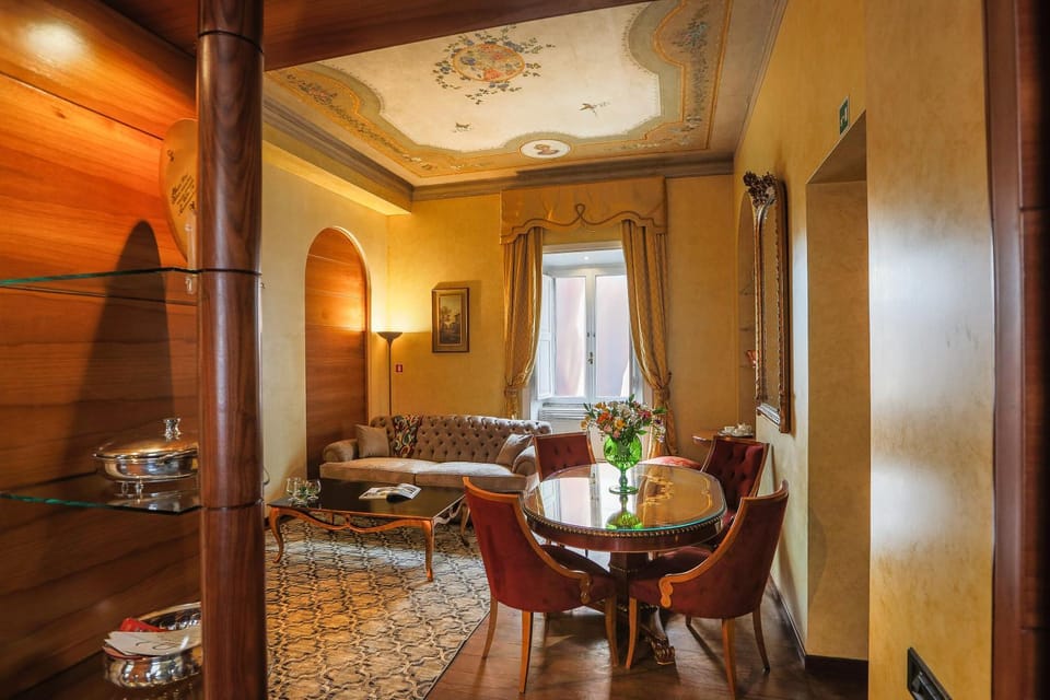 Living room, Seating area, Dining area