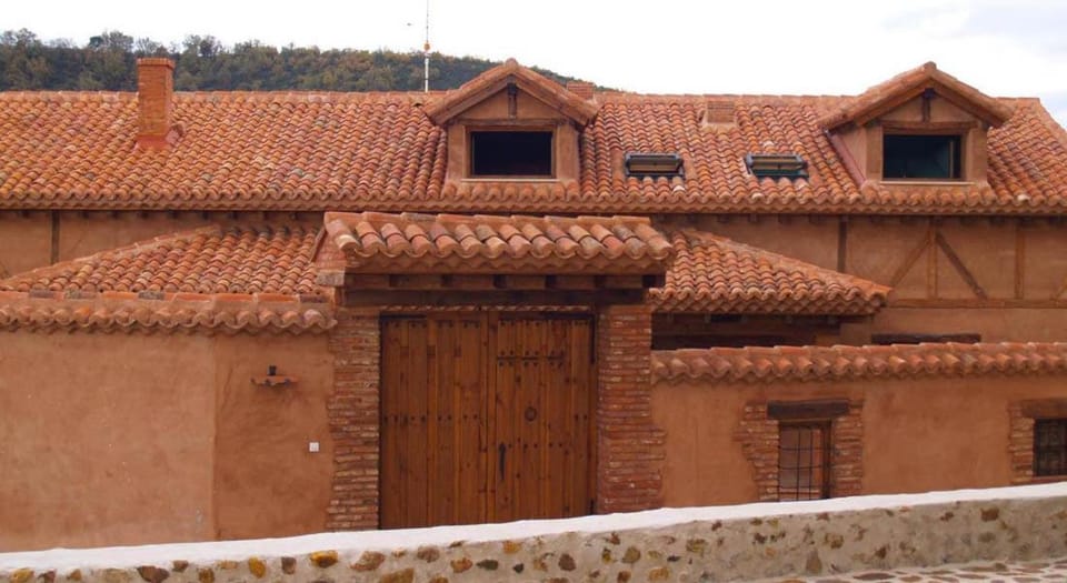 Casa de Barro House in Castile-La Mancha