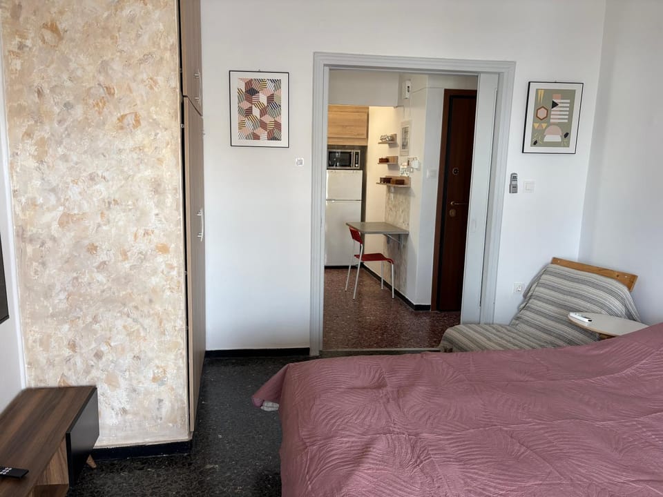 Plato's Academy Home Apartment in Athens