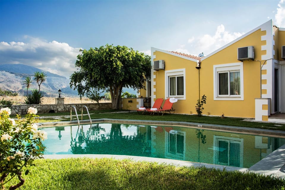 Plakalona Apartments Apartment in Crete