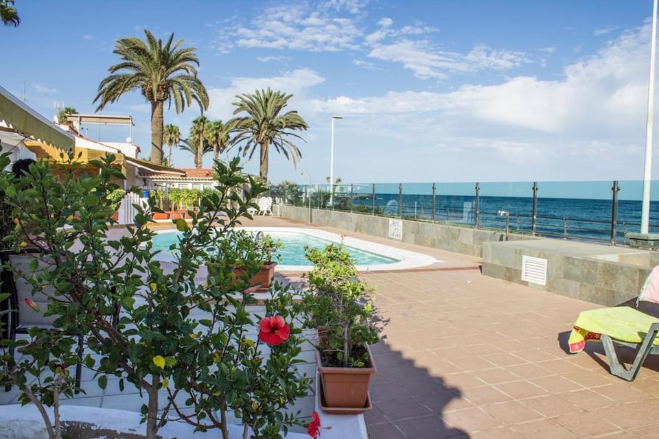 Garden, Balcony/Terrace, Swimming pool