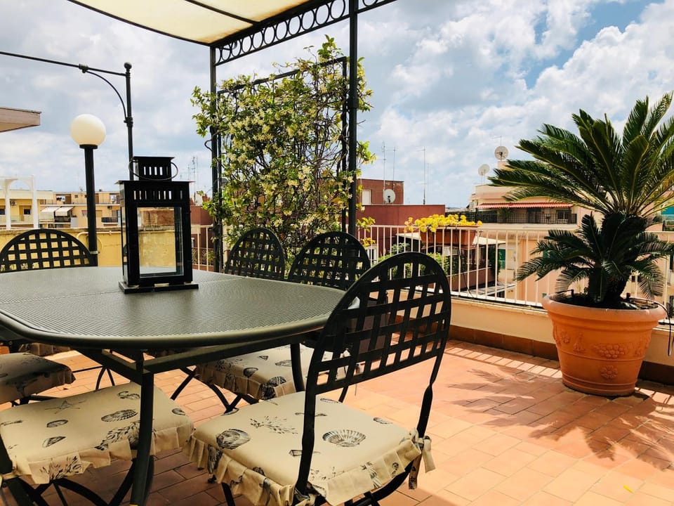 Spring, Day, Balcony/Terrace, Balcony/Terrace