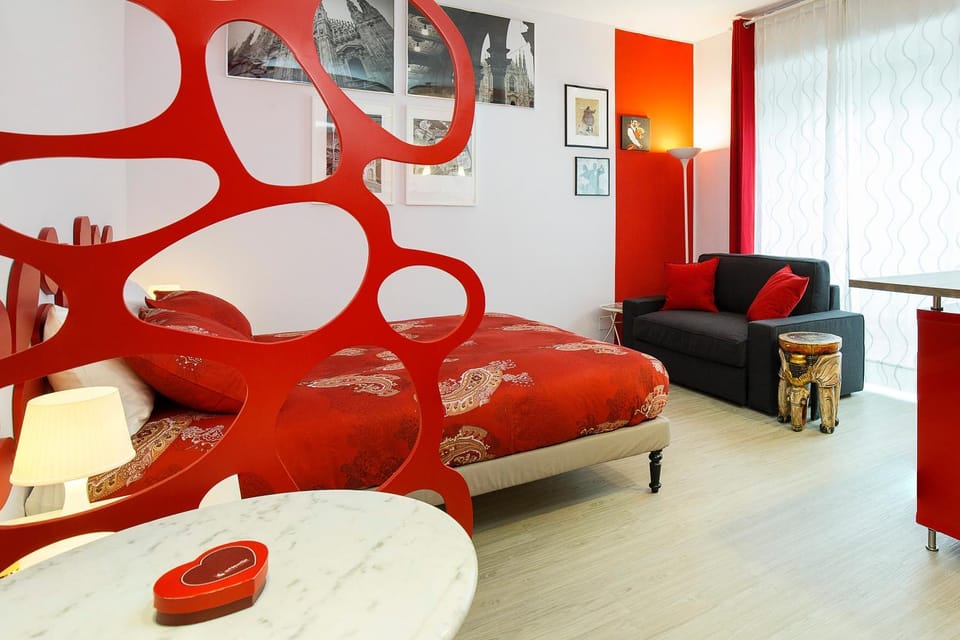 Photo of the whole room, Seating area, Bedroom