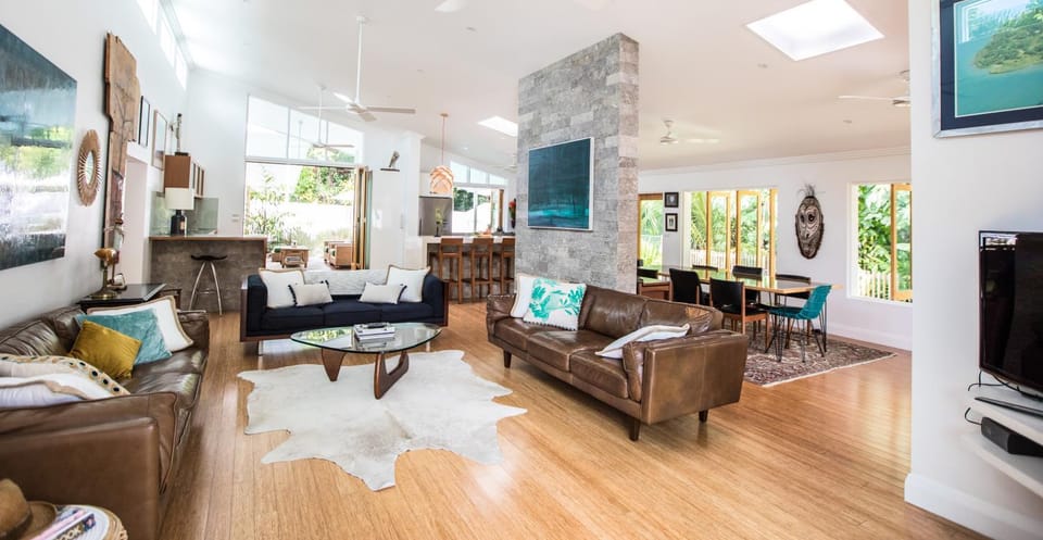 TV and multimedia, Living room, Seating area, Dining area, On site