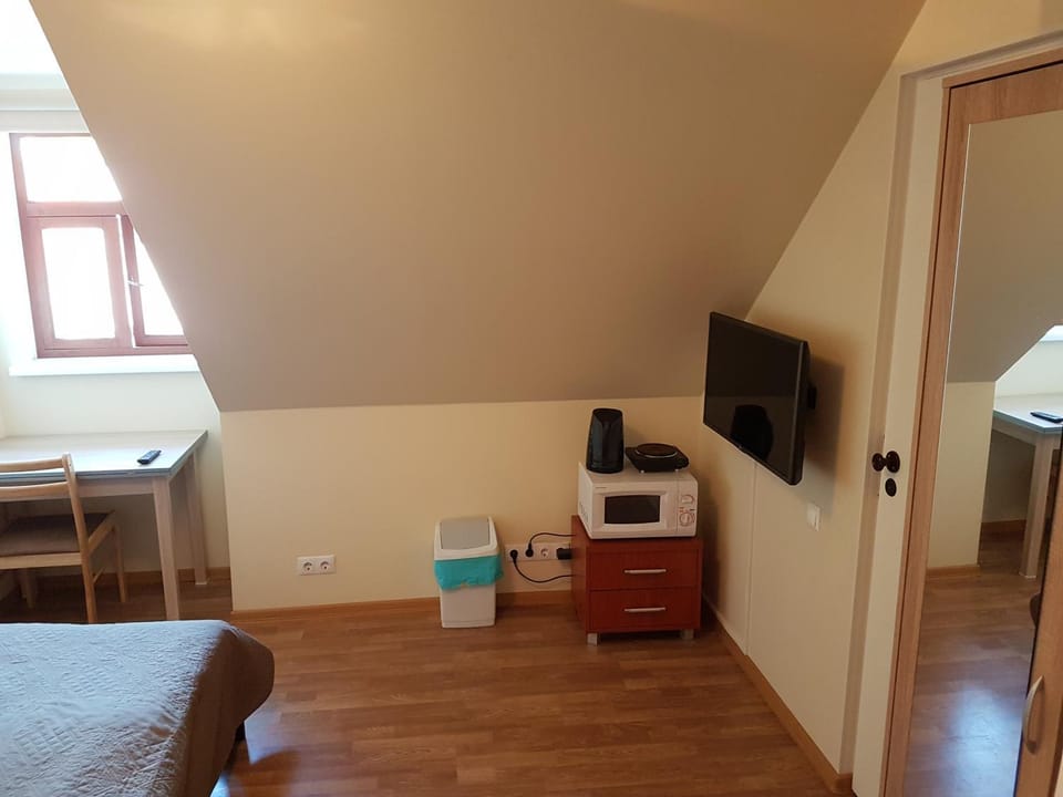 TV and multimedia, Photo of the whole room