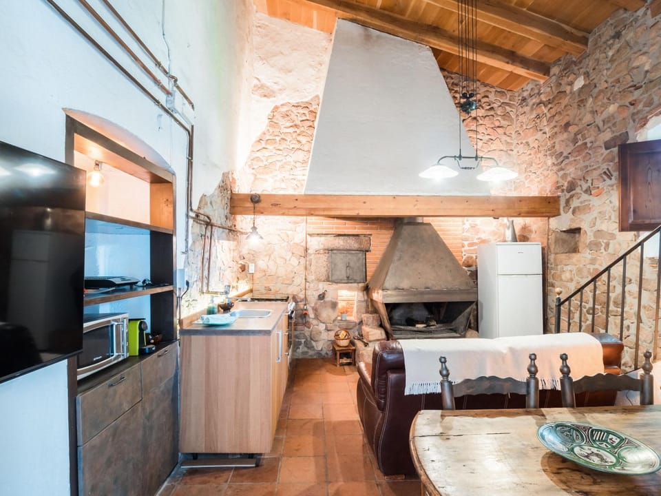 Masovería Ca la Maria Country House in Selva