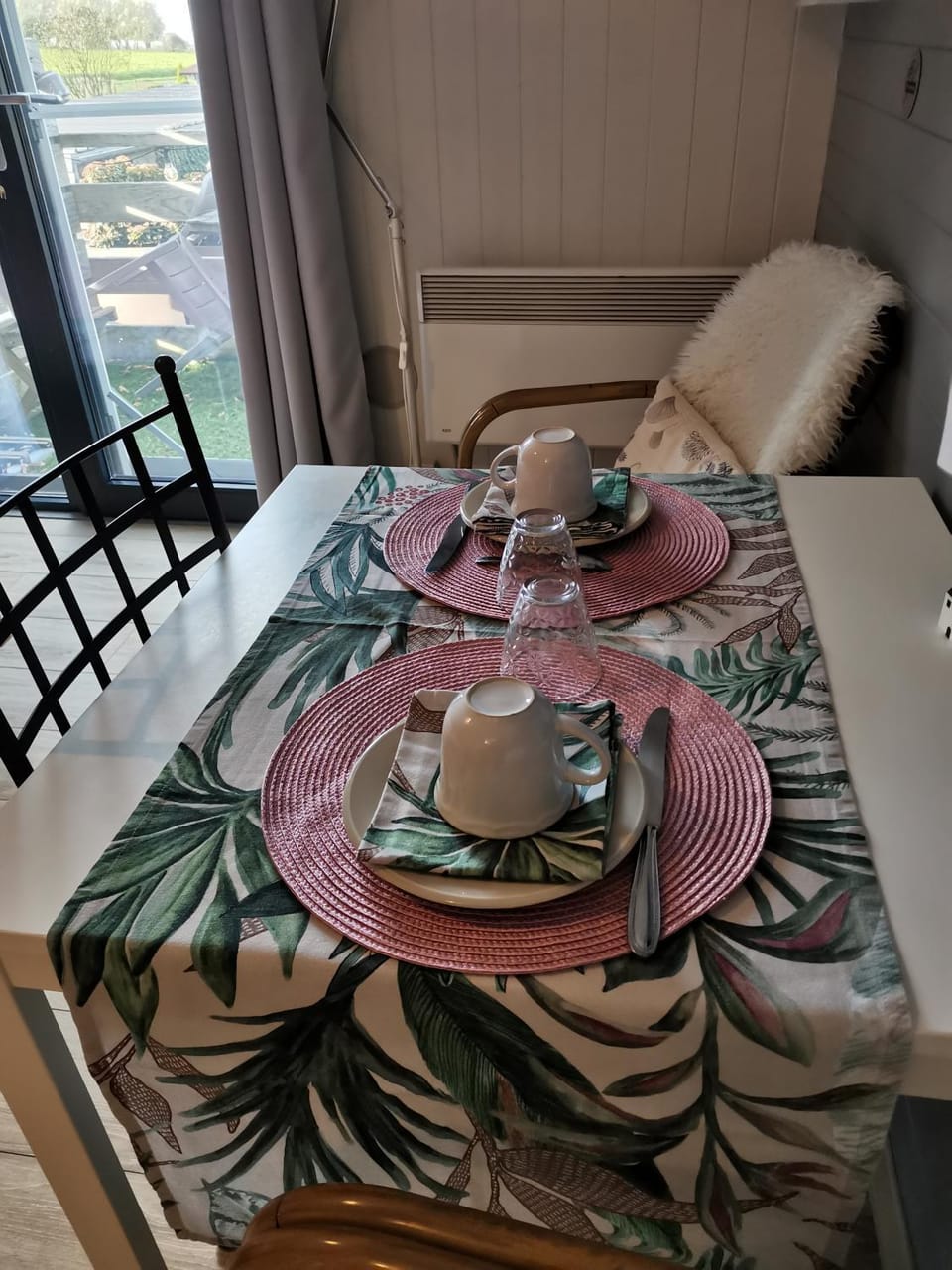 Dining area, Bedroom, Breakfast, Breakfast