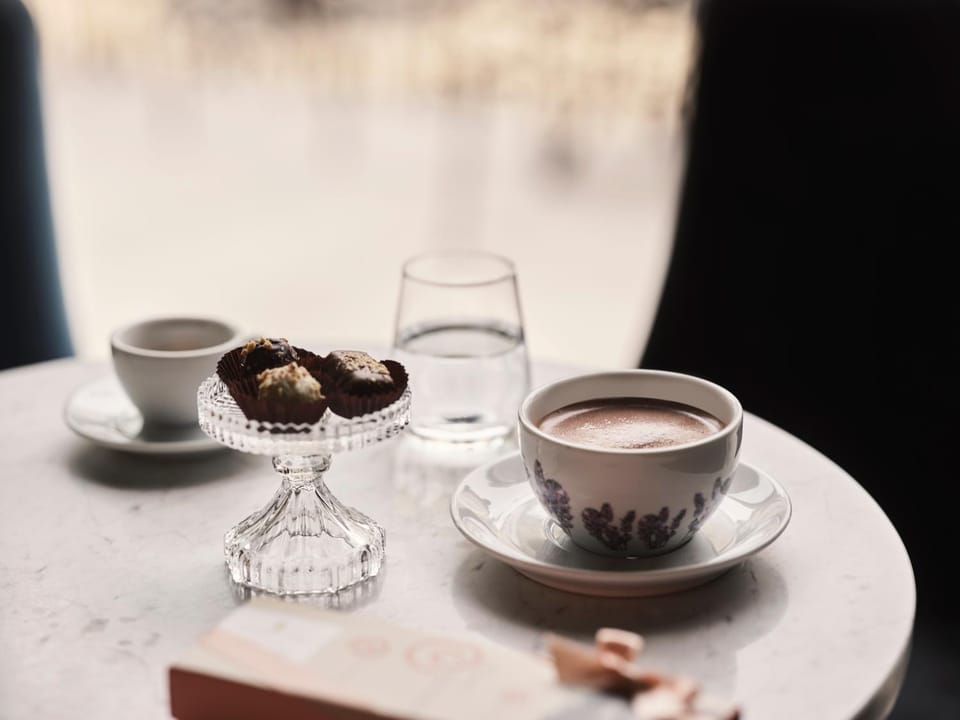 Coffee/tea facilities, Food and drinks, Drinks