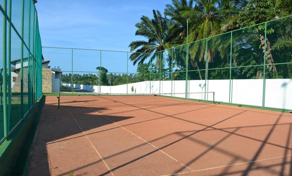 Fitness centre/facilities, Tennis court