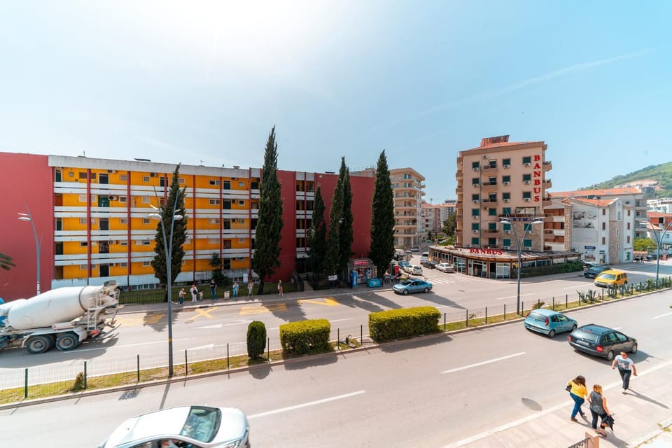 Neighbourhood, City view, Street view