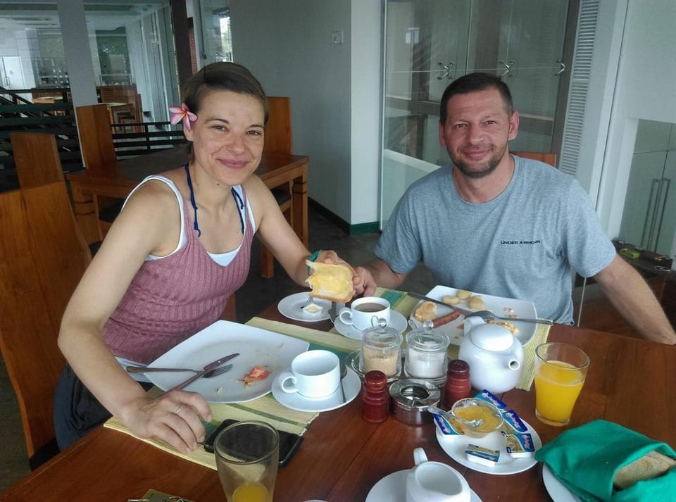Breakfast, Continental breakfast, Family